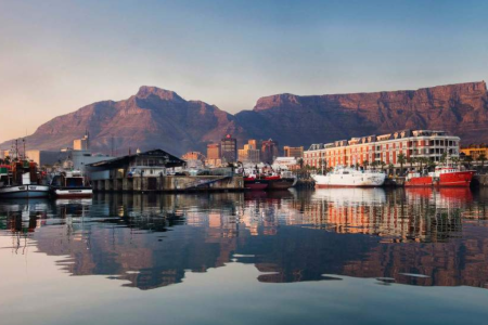 Beautiful view of the V&A waterfront and table mountain