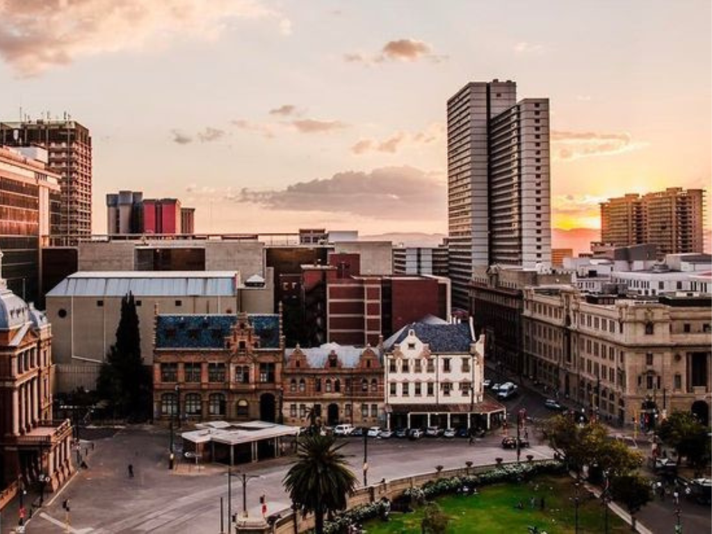 Knap Tours | Safaris & City Tours in South Africa, Botswana, Namibia & Victoria Falls