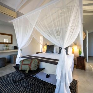 luxury lodge at Bush Lodge