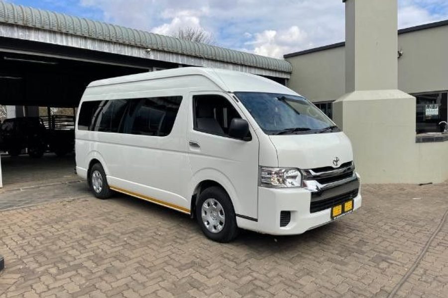 private transfer vs Shuttle