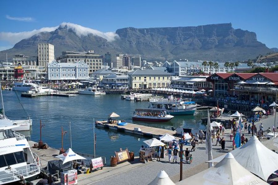 6 day Cape Town , Aquila safari & Sossuvlei tour