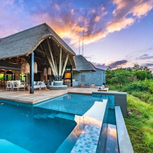 Budget vs Luxury Short Safari in South Africa